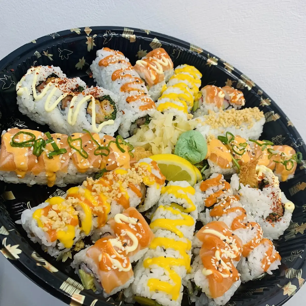 Spicy Tiger Sushi Set