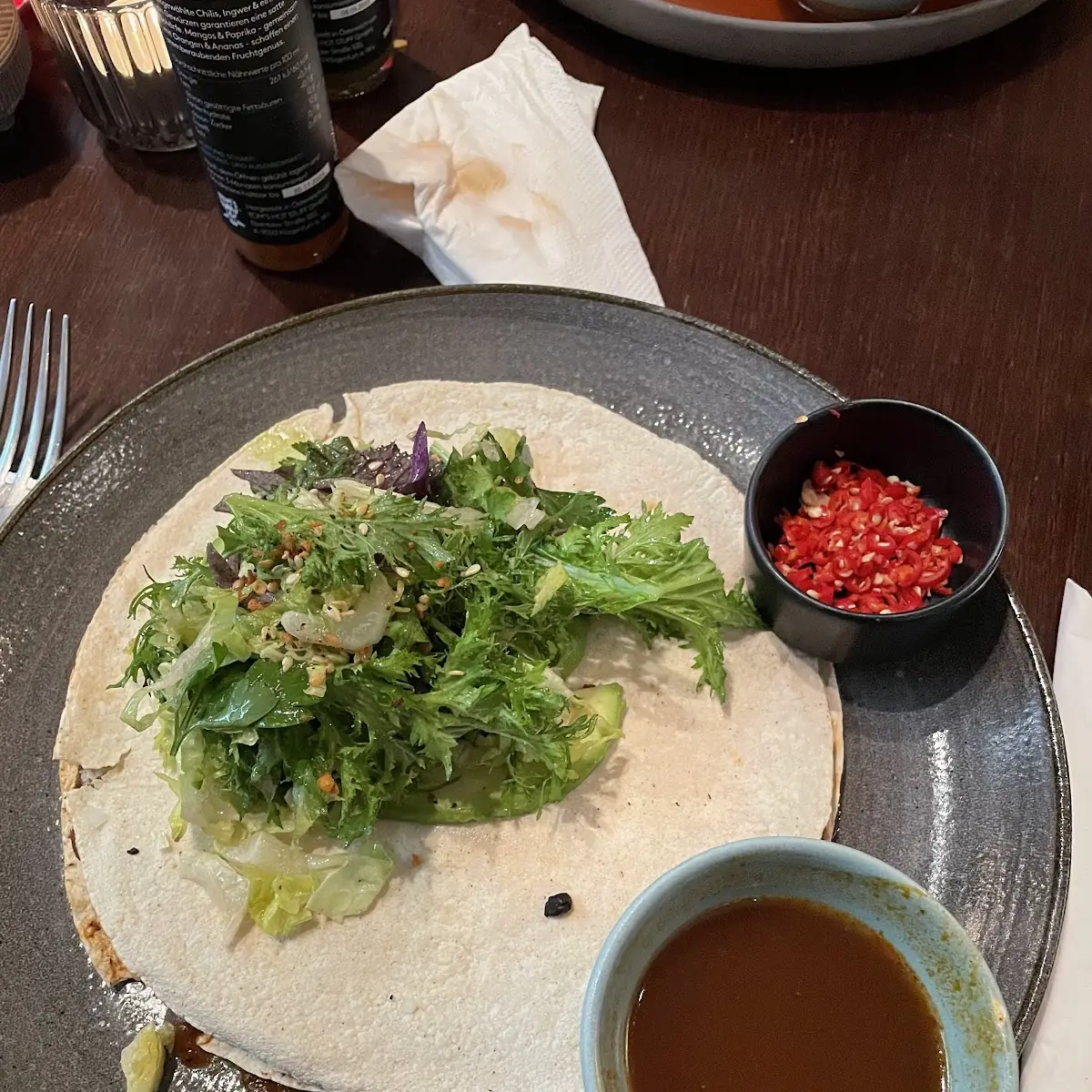Quesadilla De Birria Con Su Caldo