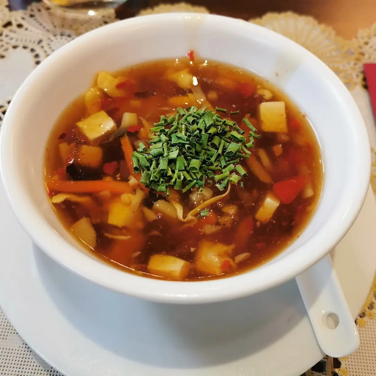 Sauer-scharfe Suppe