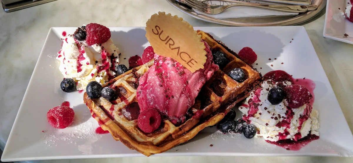 Waffel Mit Früchten