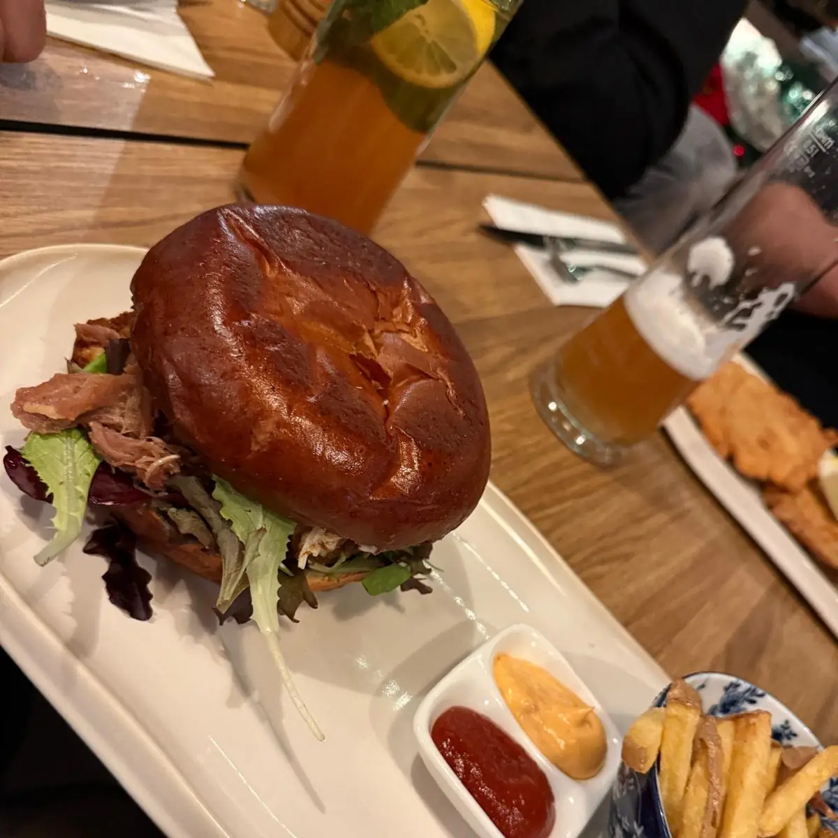Pulled Pork Burger