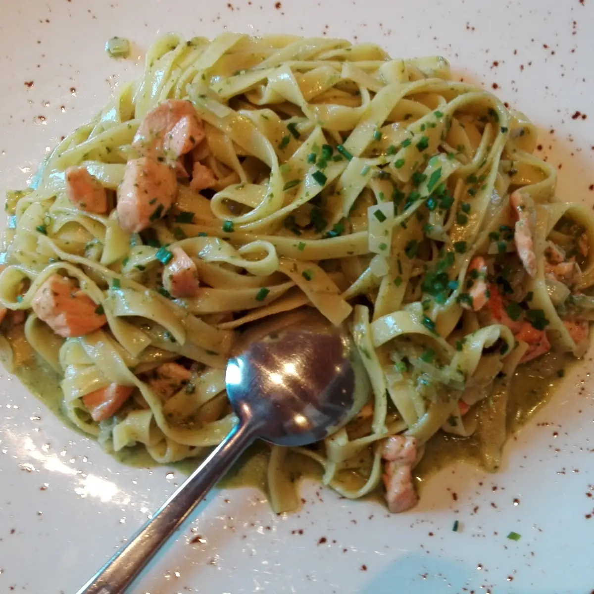 Hausgemachte Bandnudeln Mit Lachs
