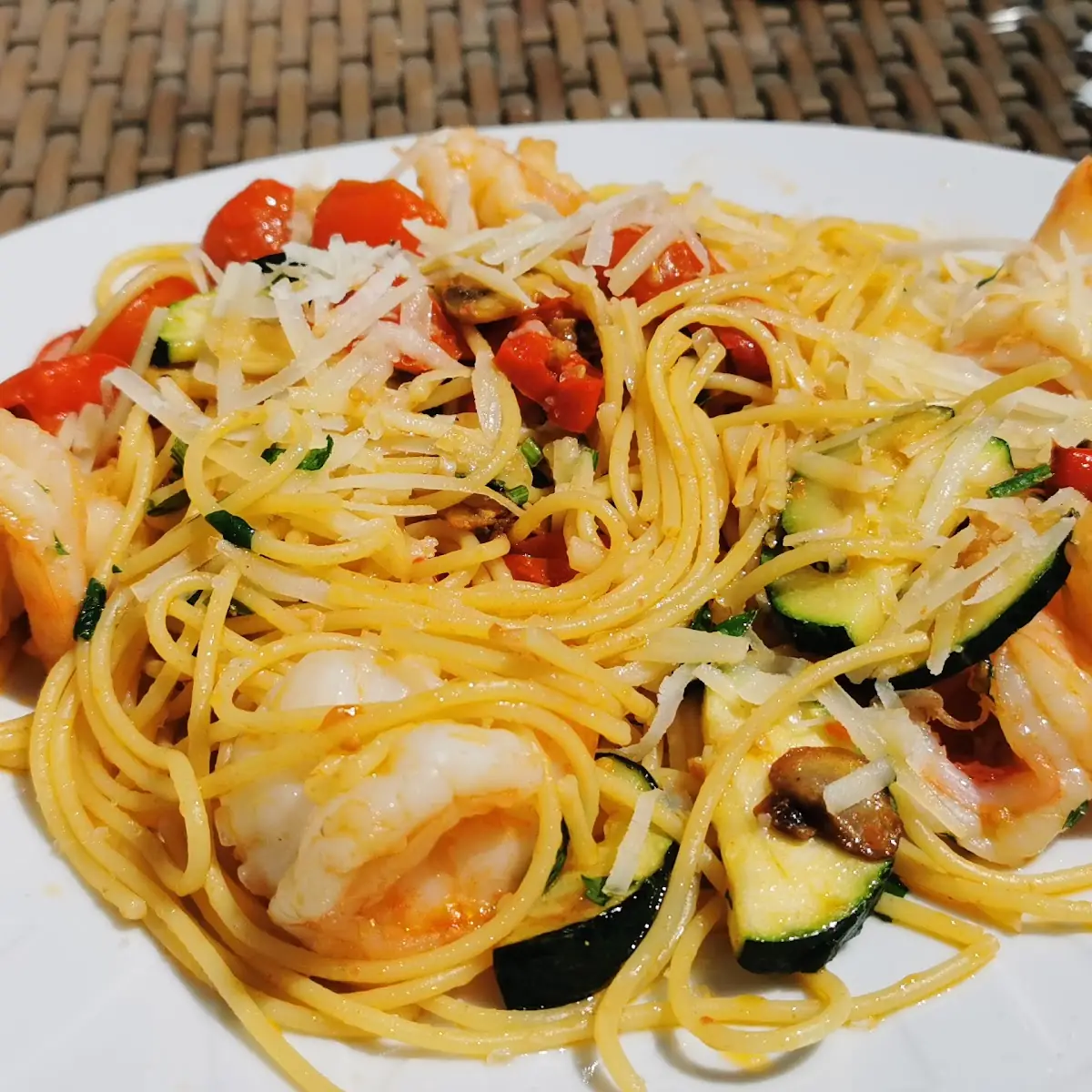 Spaghetti Mit Garnelen