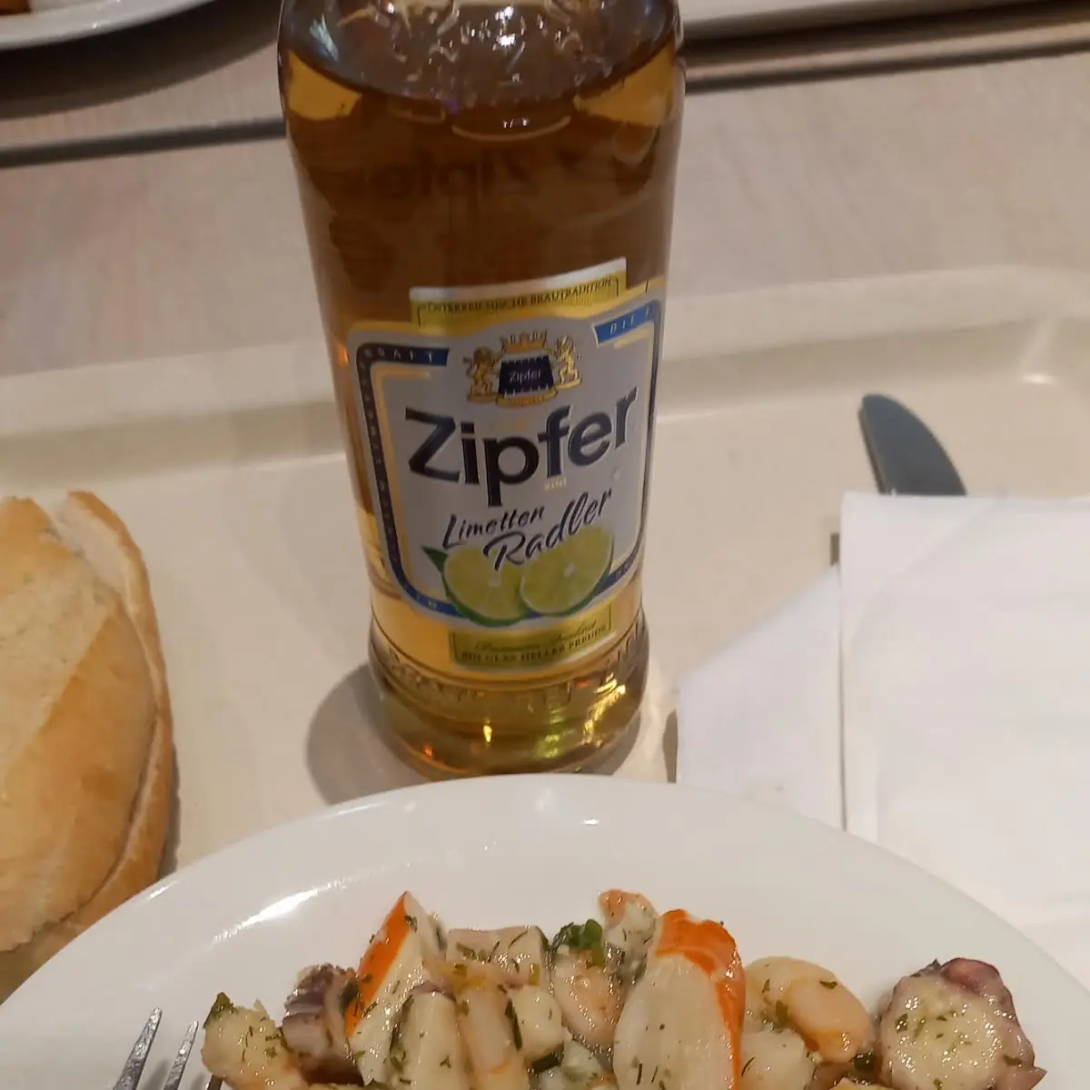 Meeresfrüchte Salat