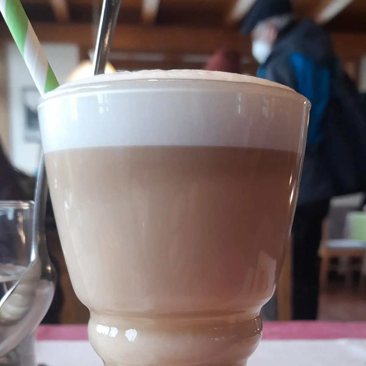 Latte Machiato Mit Eierlikör
