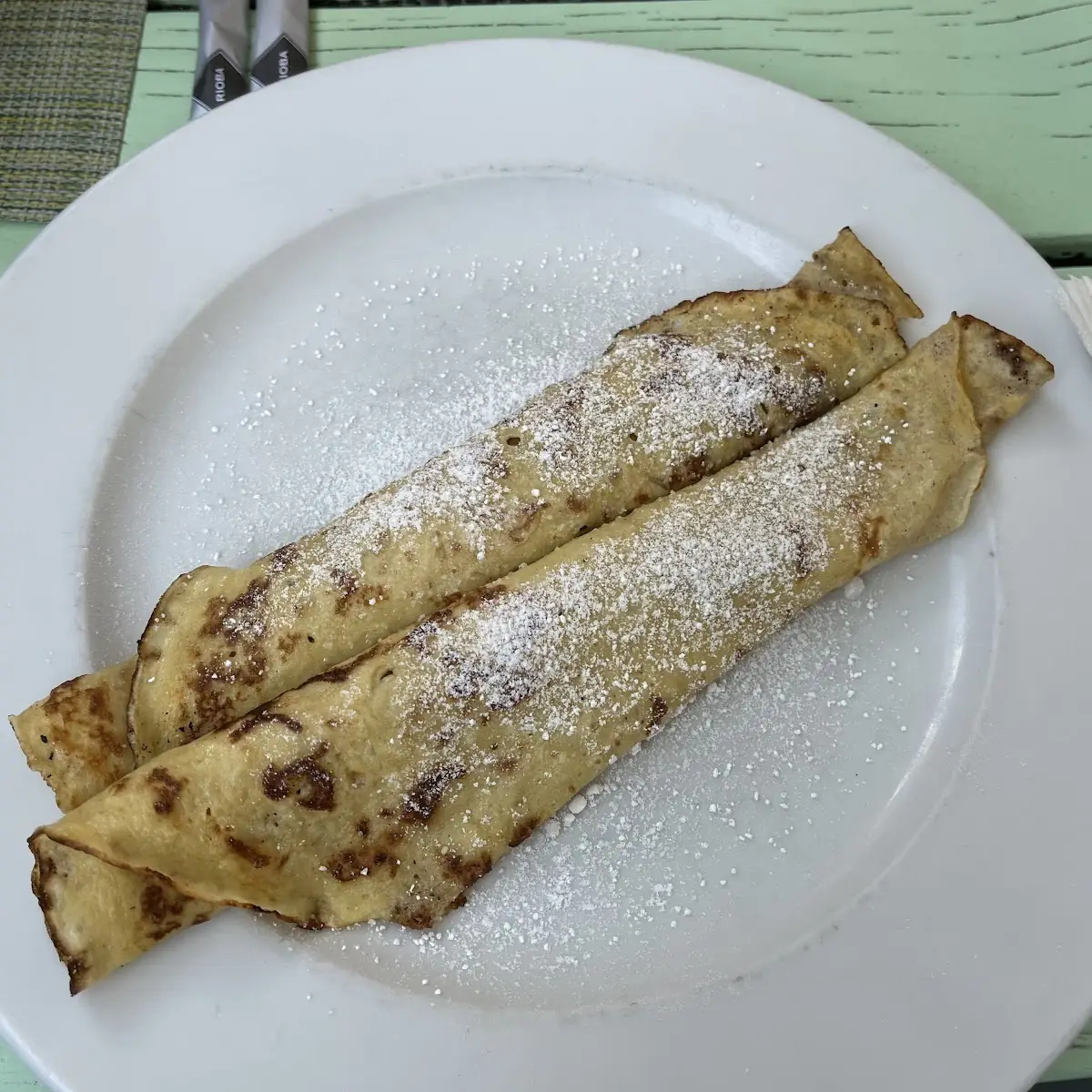 Palatschinken Mit Marillenmarmelade
