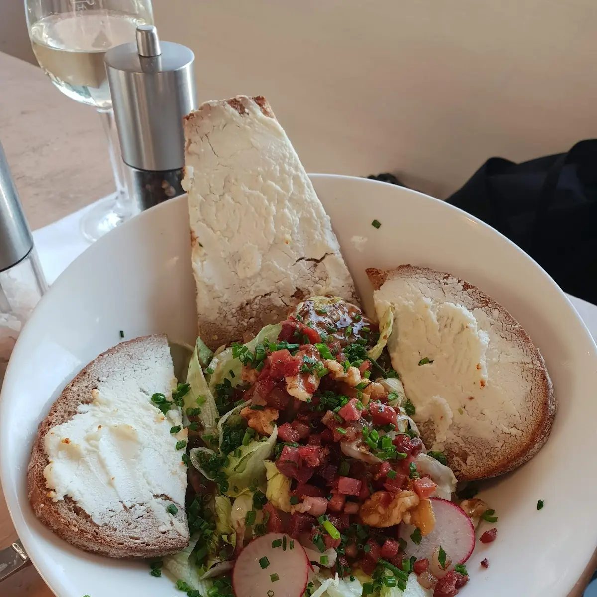 Streichkäse Brot