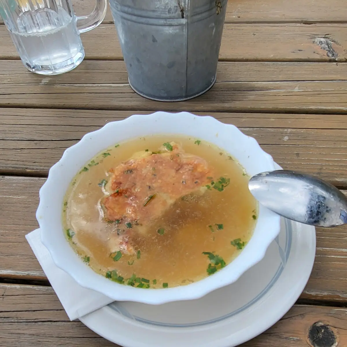 Kaspressknödelsuppe