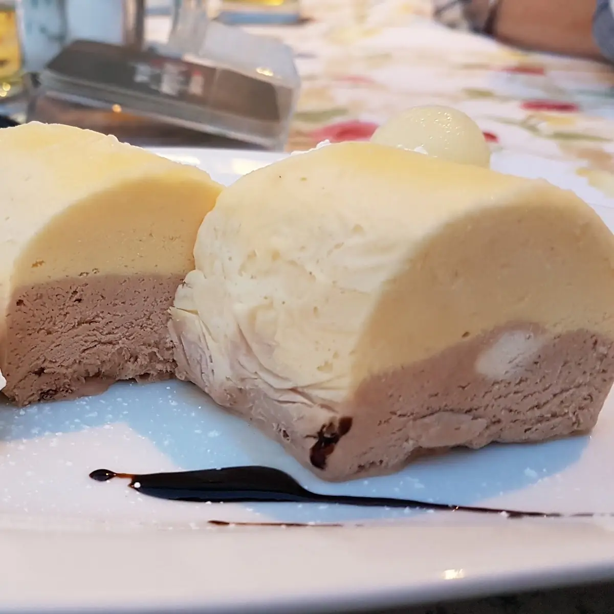 Passionsfruch-nougatparfait