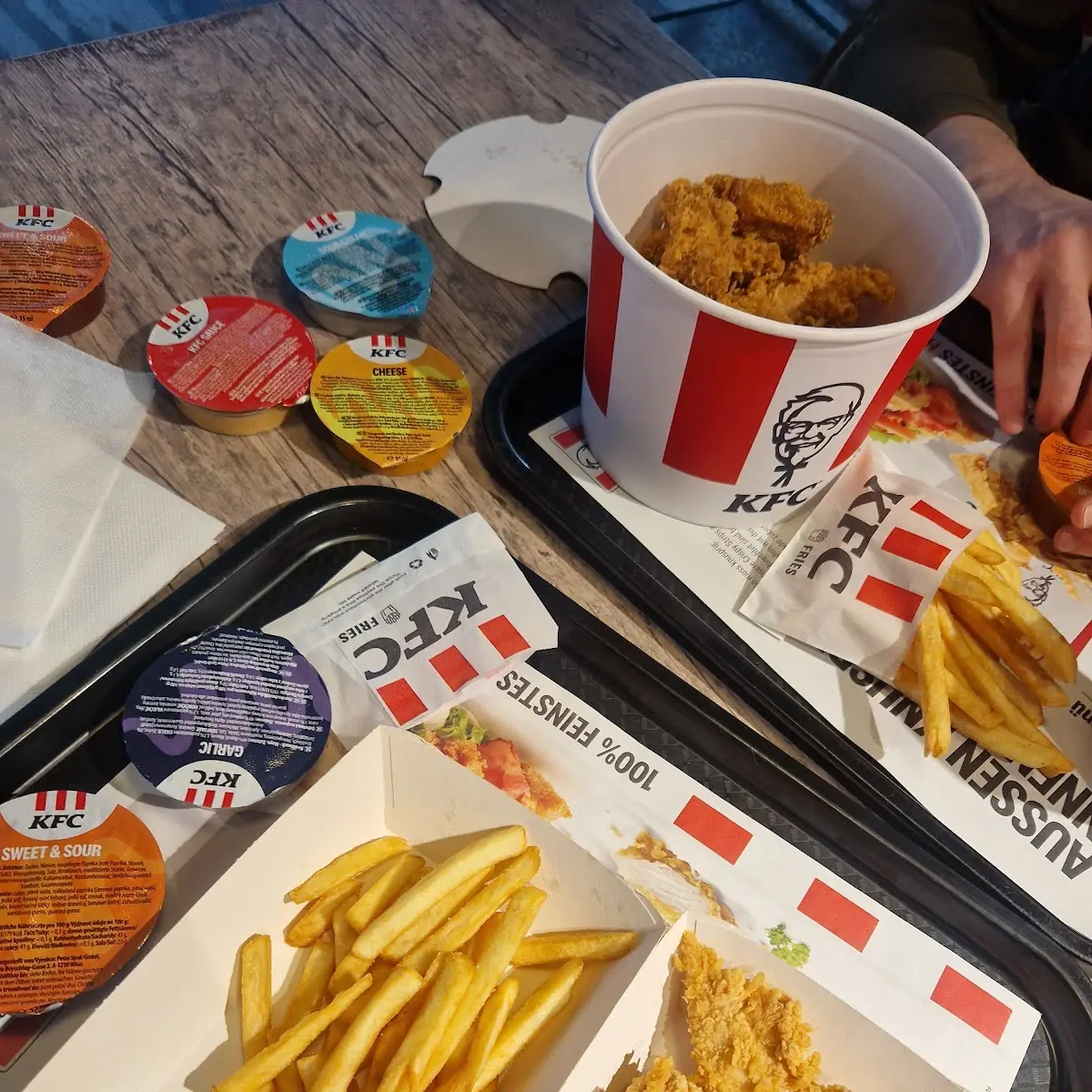 Crispy Strips Box