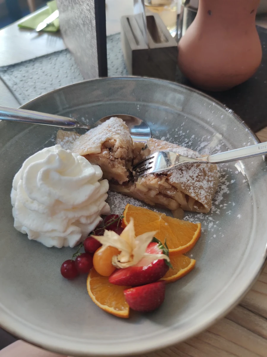 Apfel Strudel