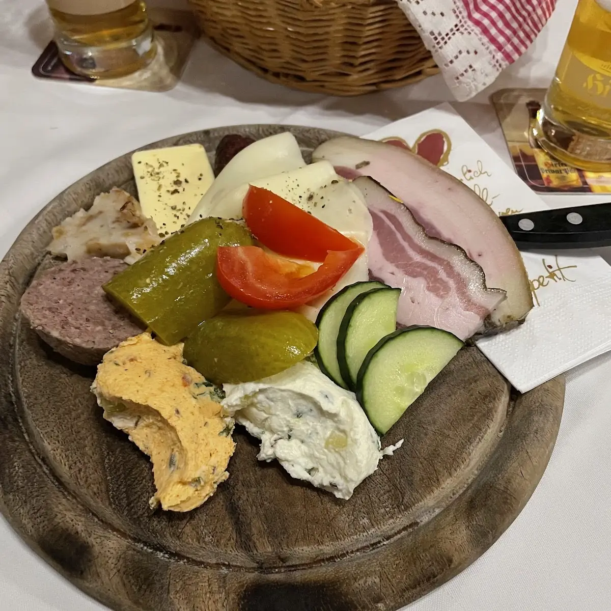 Speckjause Mit Brot