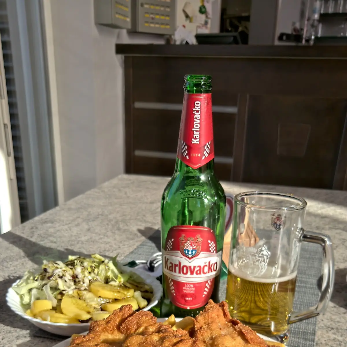 Wienerschnitzerl, Gaaser Dorfstube