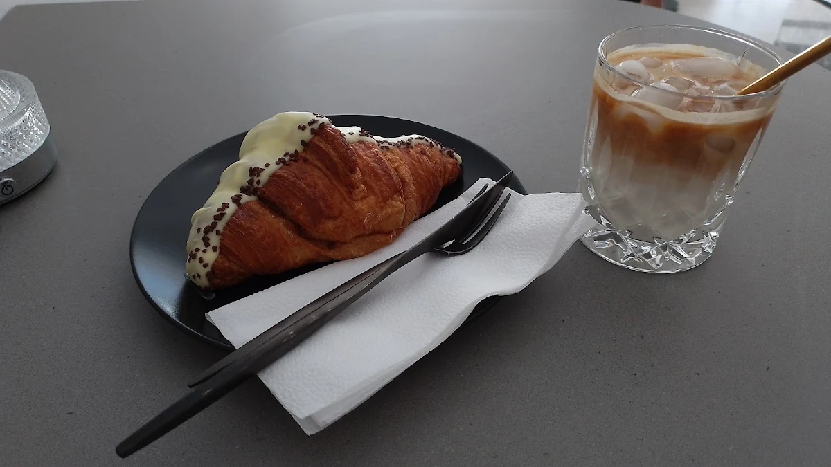 Chocolate-Orange Croissant