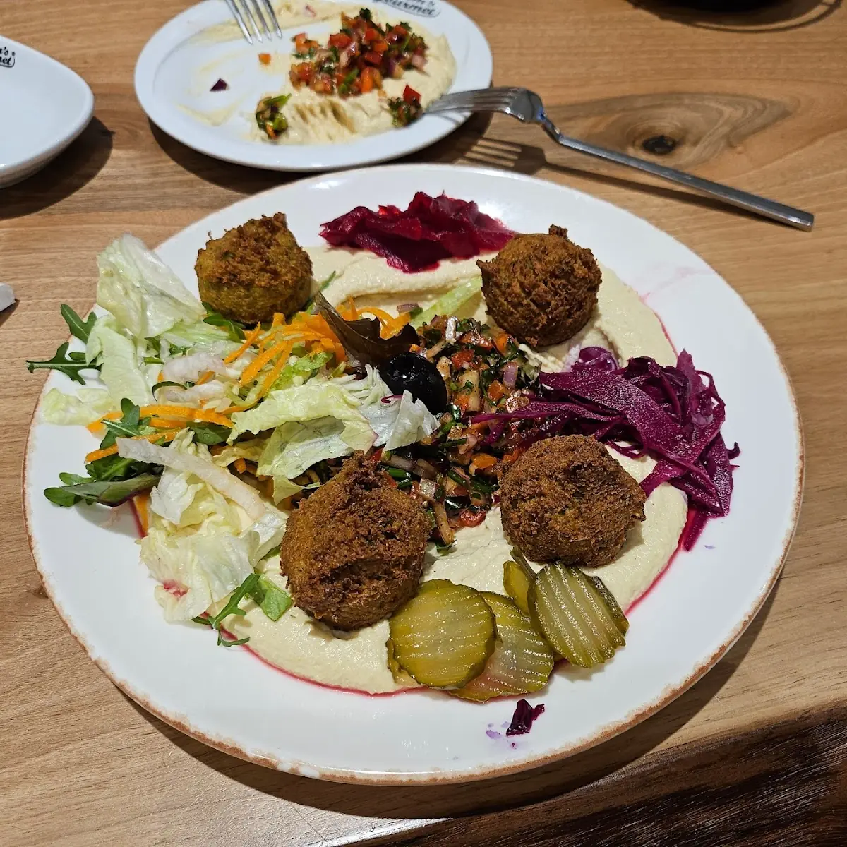 Falafel Sandwich (vegan)