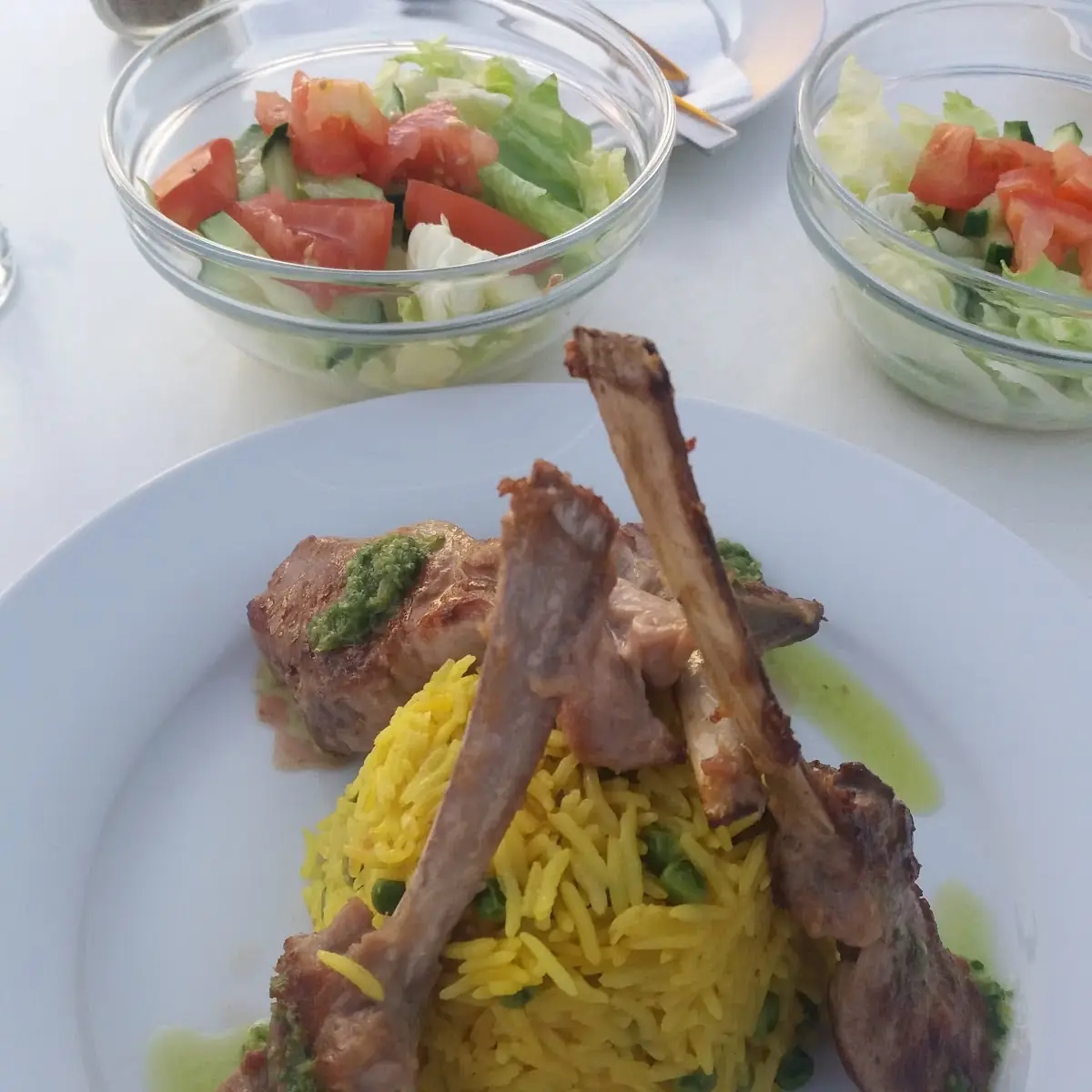 Lammkotelett Mit Reis U Salat