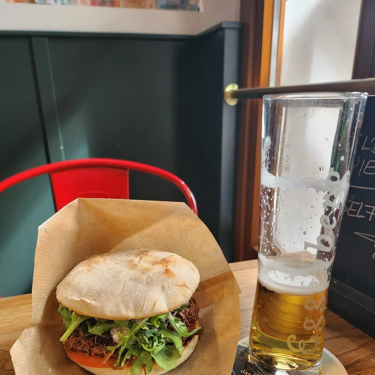 Pulled Pork Burger