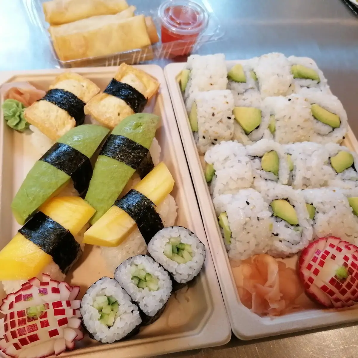 Avocado Maki Und Vegetalisch Sushi