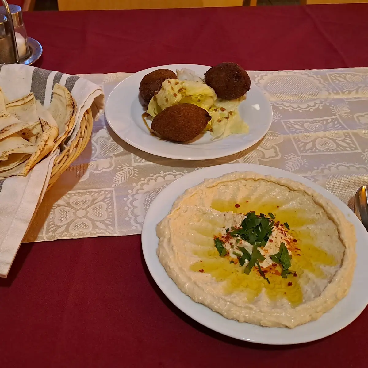 Humus Gebratene Kibbeh