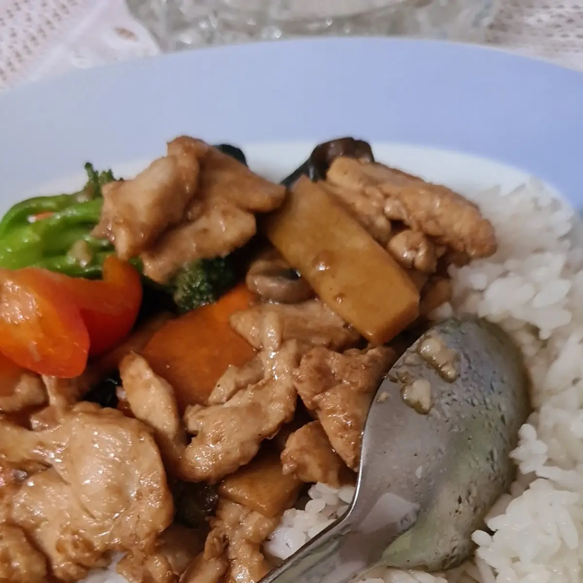 Hühnerfleisch Wok