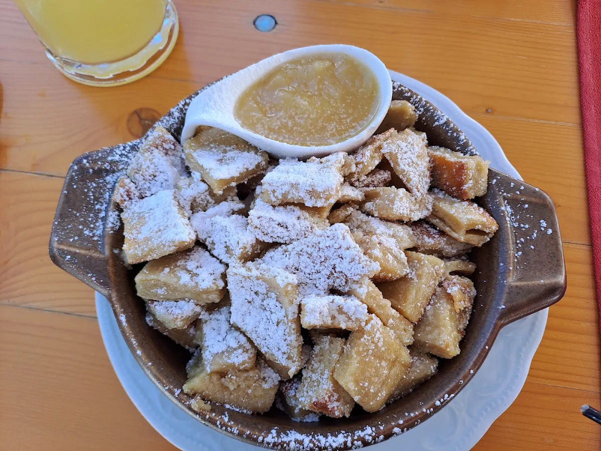 Kaiserschmarrn Mit Apfelmus