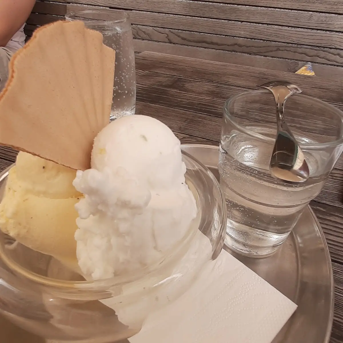 Vanille & Limettekoriander Eis
