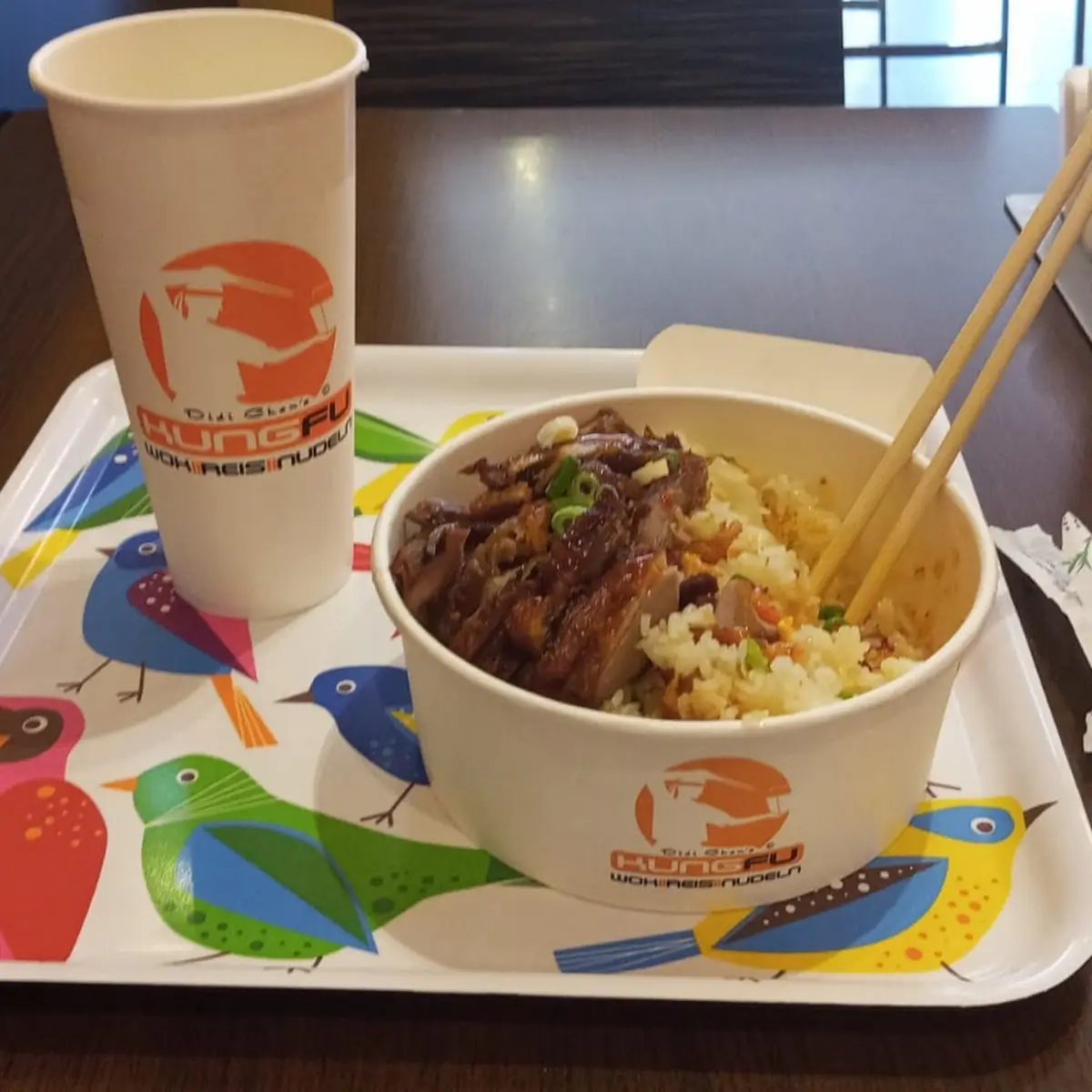 Reisbowl Mit Knuspriger Ente