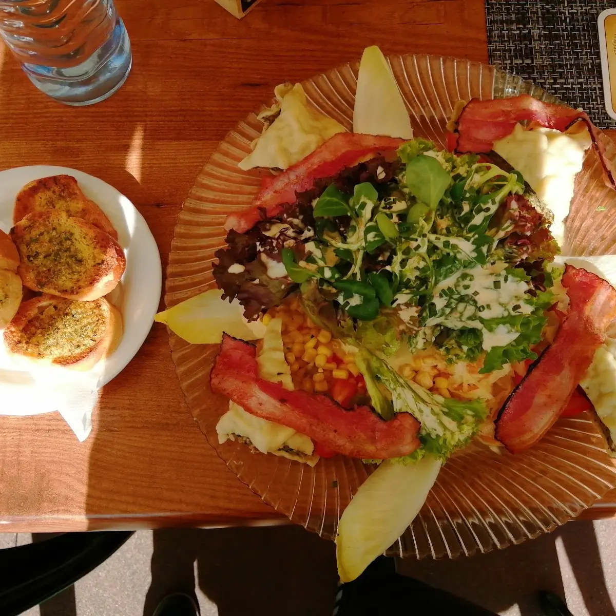 Schwäbische Salatplatte