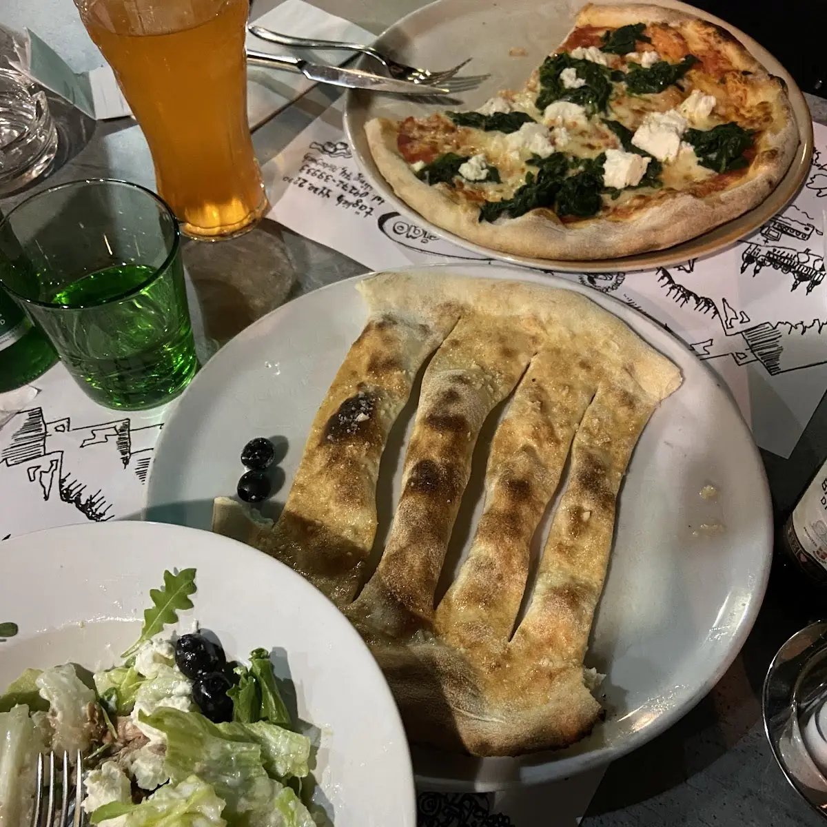 Salat Mit Knoblauchbrot