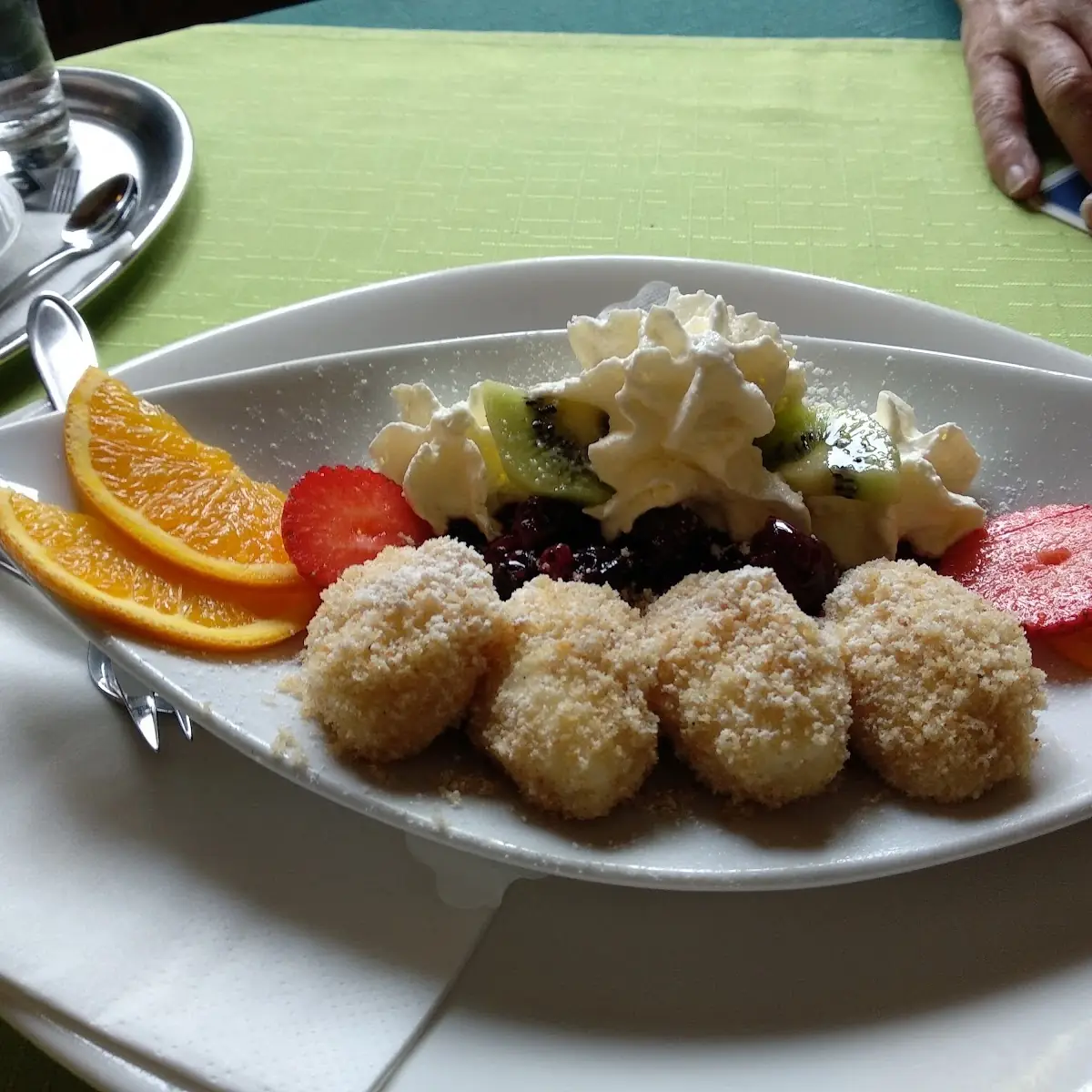 Hausgemachte Topfennockerln
