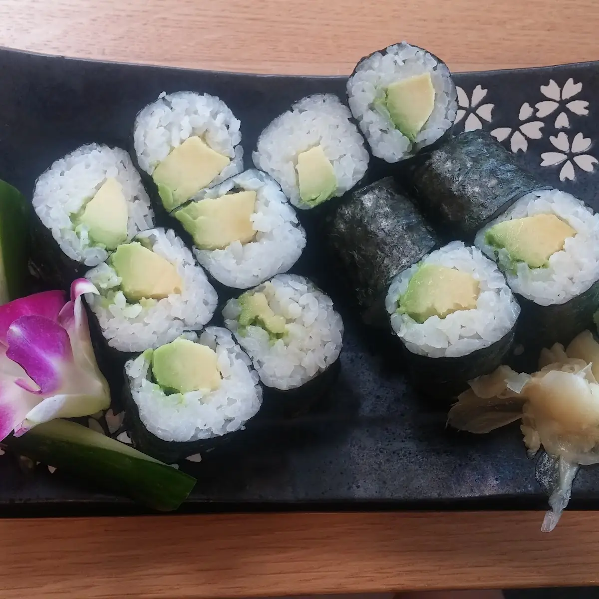 Avocado MAKI 12 Stk