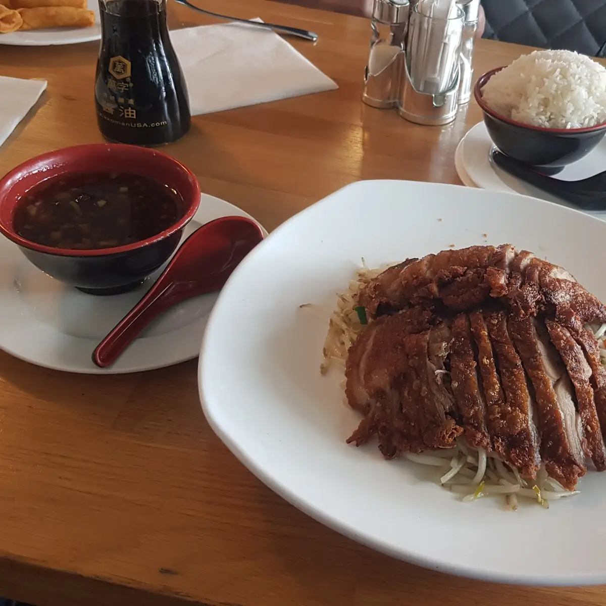 Knusprige Ente Mit Kgemüse Und Extra Reis Knoblauchsauce