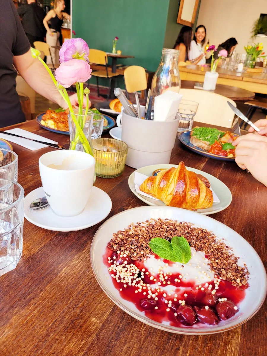 Granola Und Frucht
