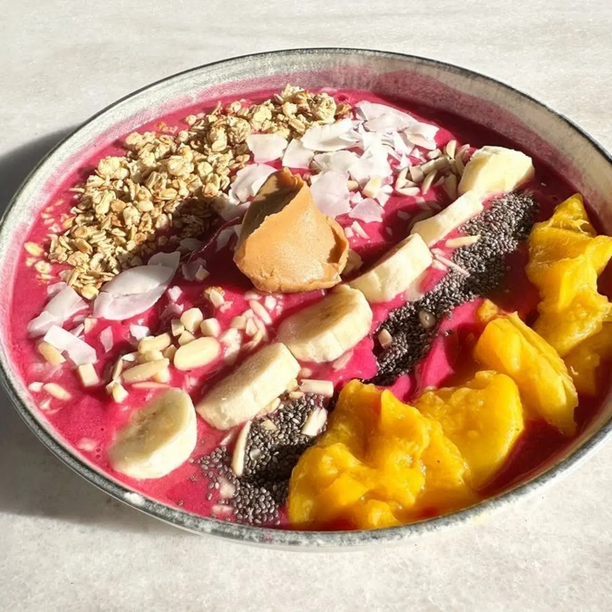 Pitaya Smoothie Bowl