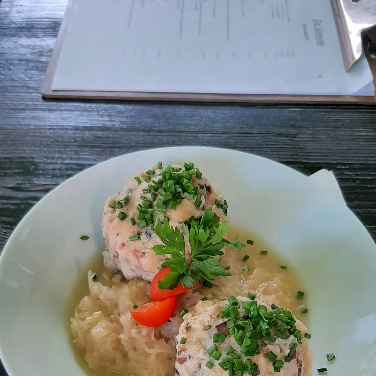 Speckknödel Mit Sauerkraut