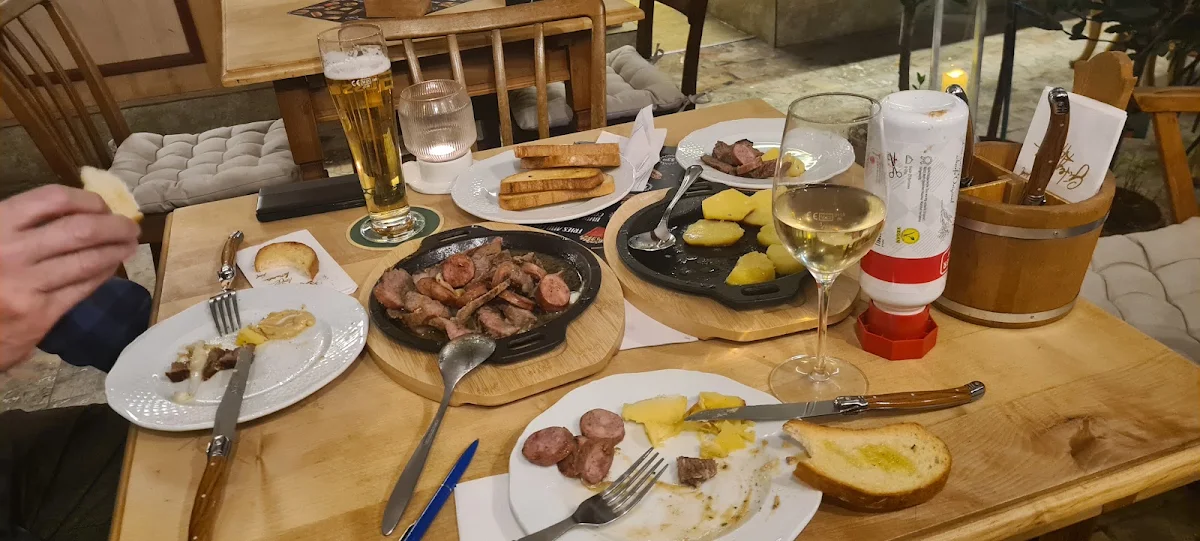 Bad Gasteiner Rind- Und Wurstschmanlerln
