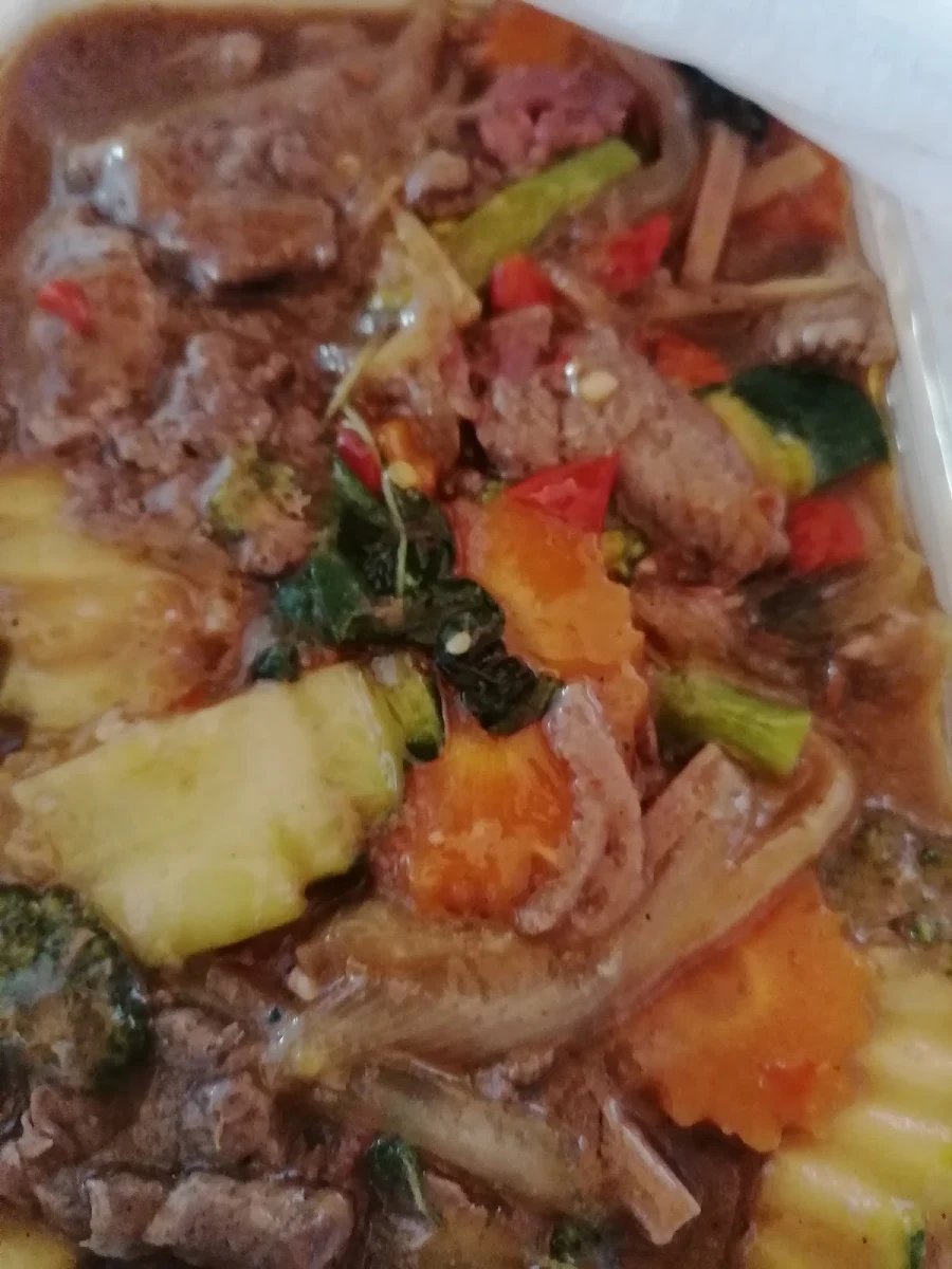 Phat Krapau Mit Rindfleisch