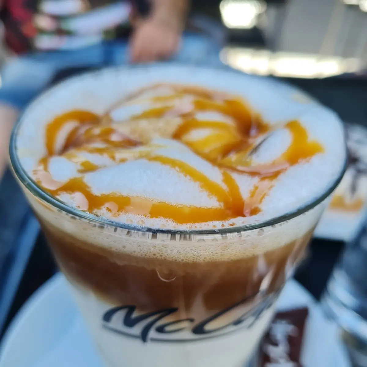 Iced Cafè Latte Caramel