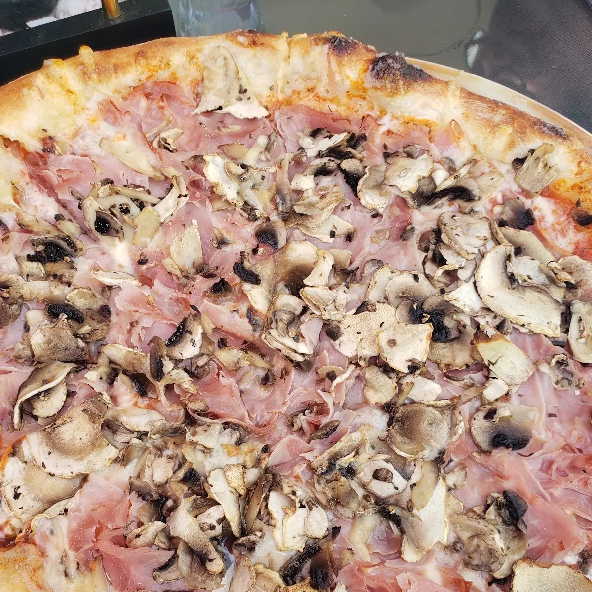 Ham And Mushroom Pizza