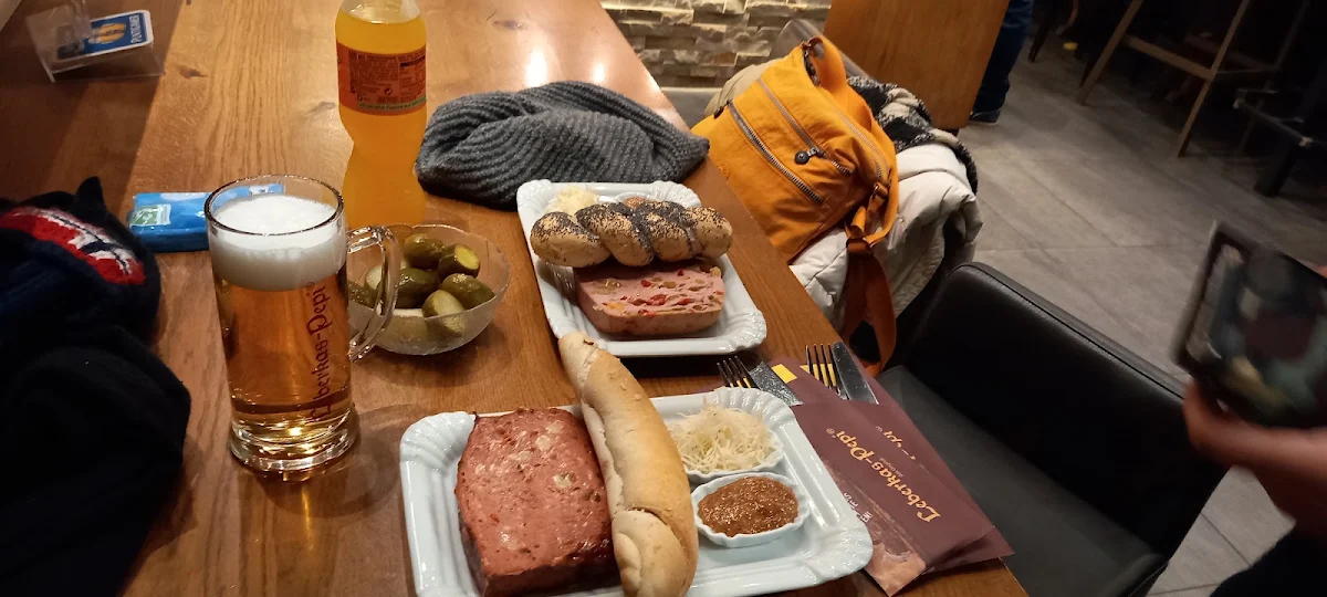 Leberkäse Pferd Käseroni