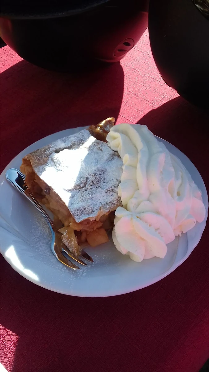 Apfelstrudel