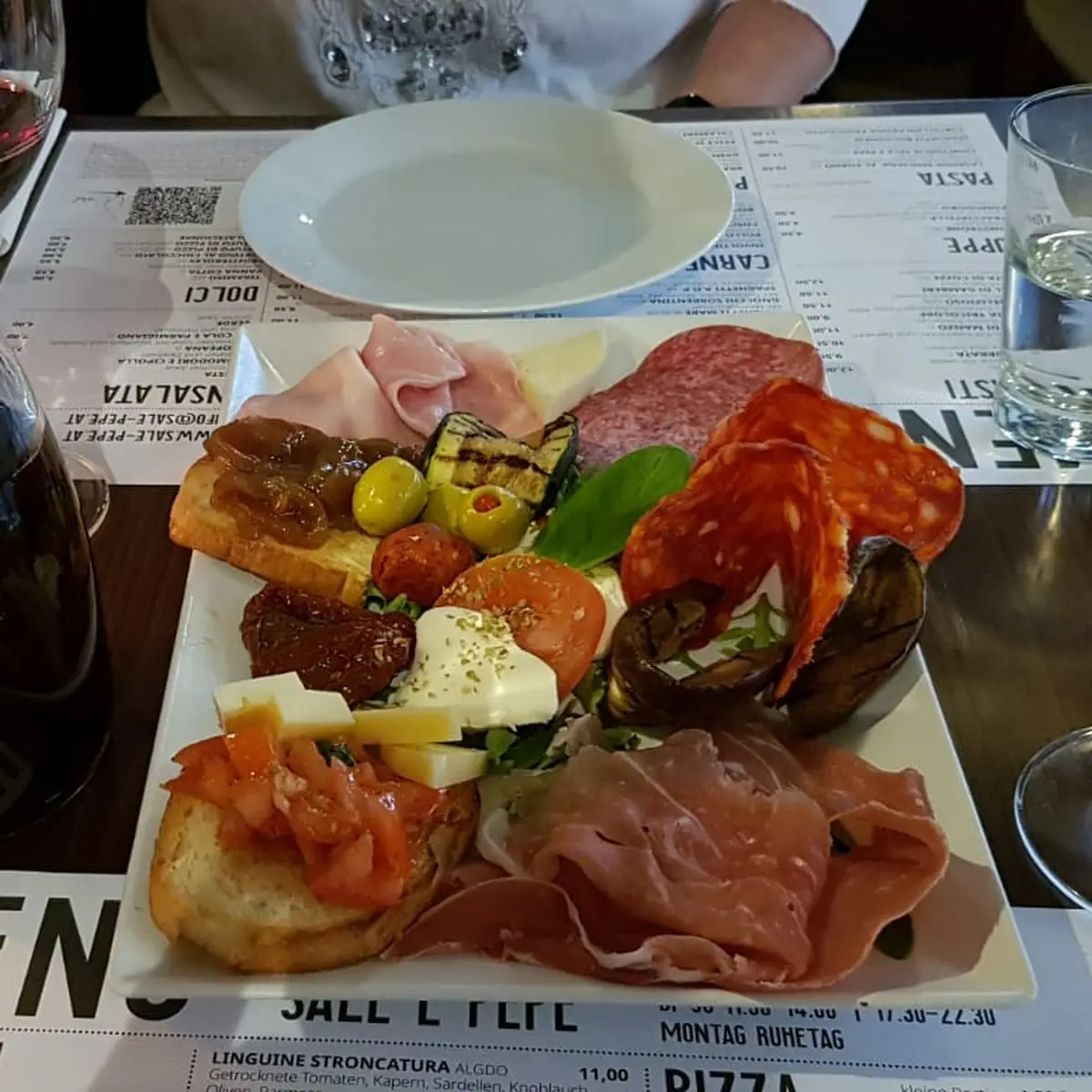 Antipasta Teller
