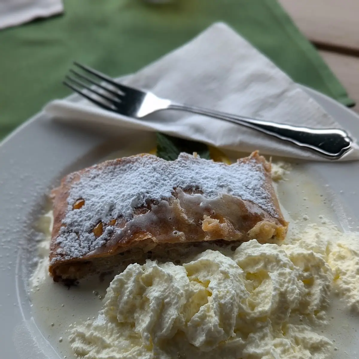 Apfelstrudel