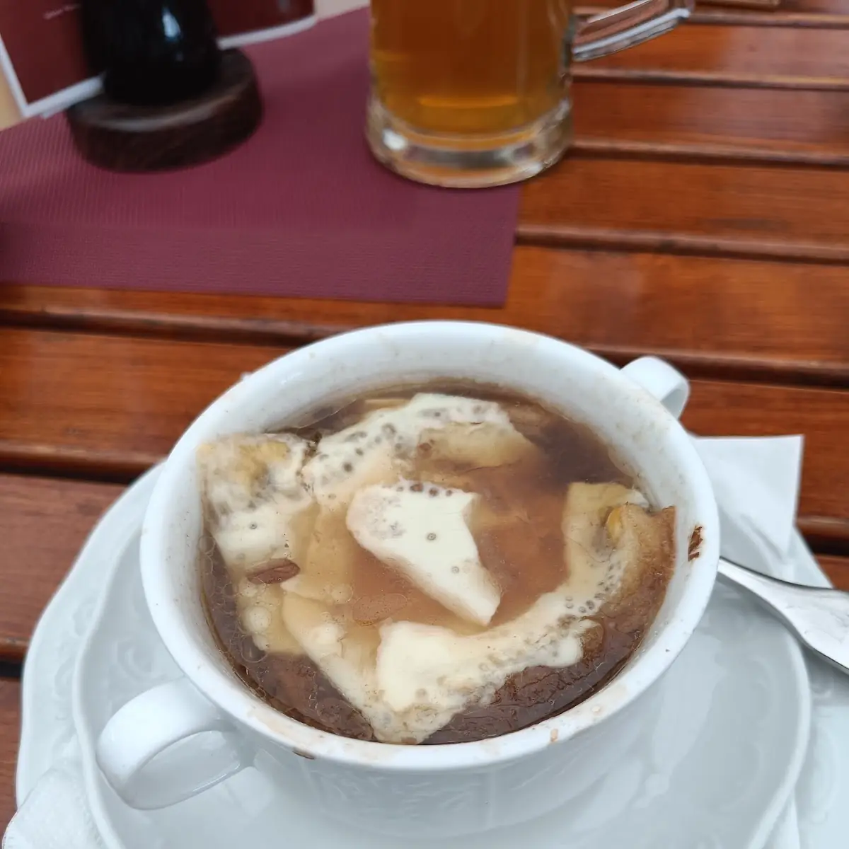 Zwiebelsuppe