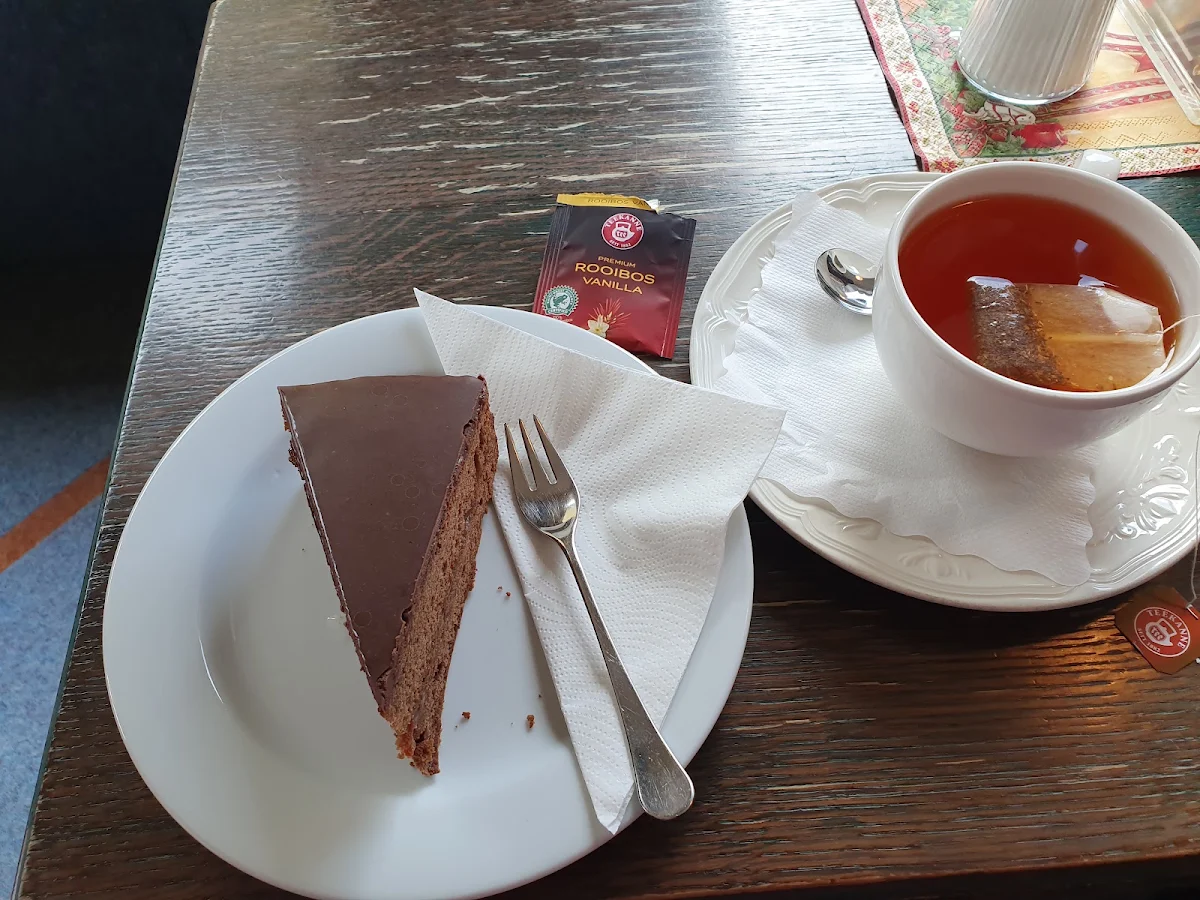 Apfelstrudel Mit Vanillesoße