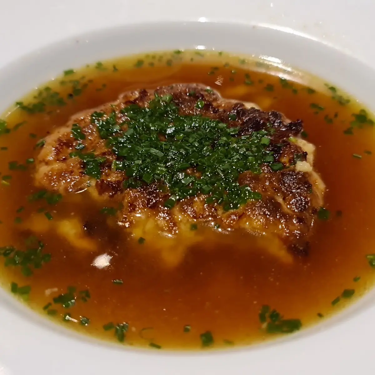 Käspressknödel Suppe