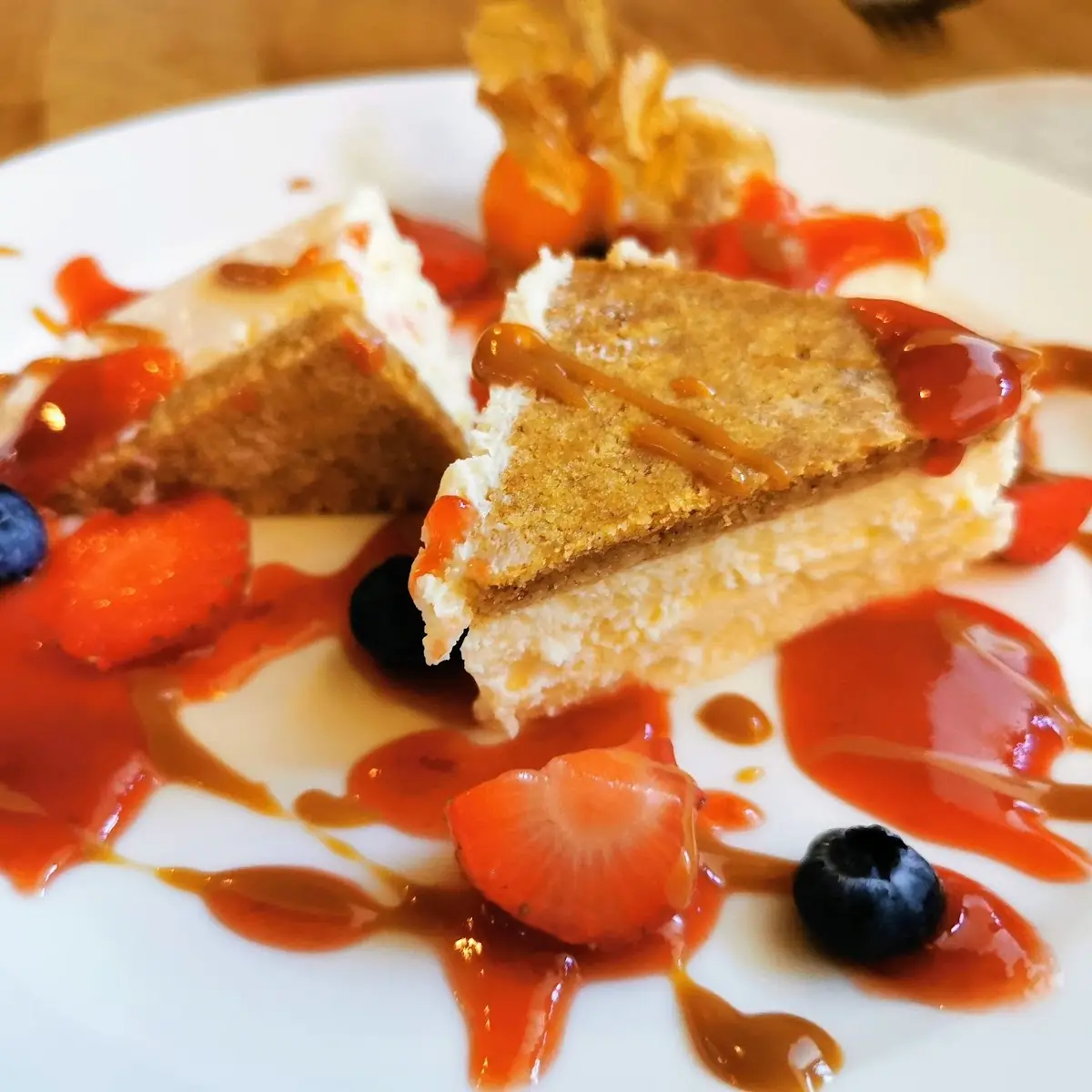 Ein Tragischer Käsekuchen Spitze
