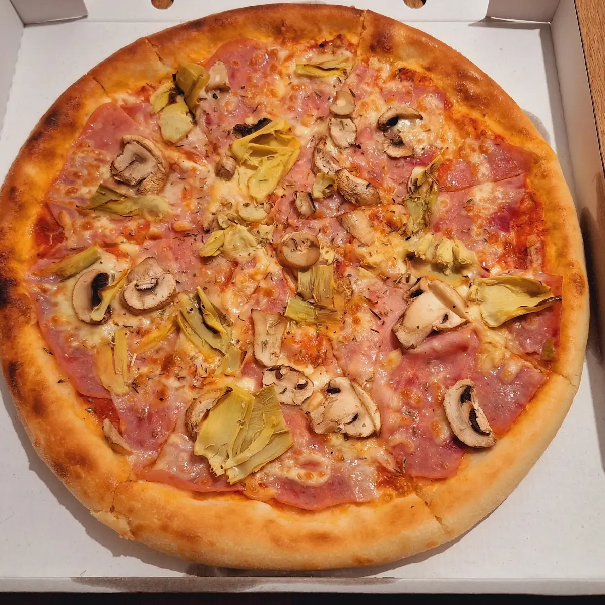 Hauspizza