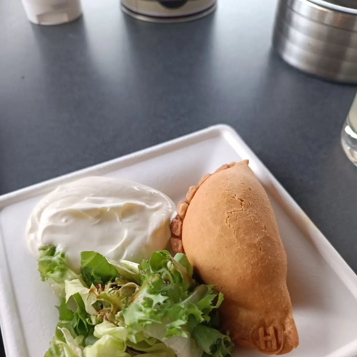 Empanada Plate