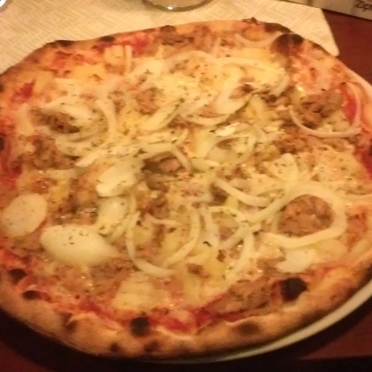 Pizzq Tonno E Cipolla